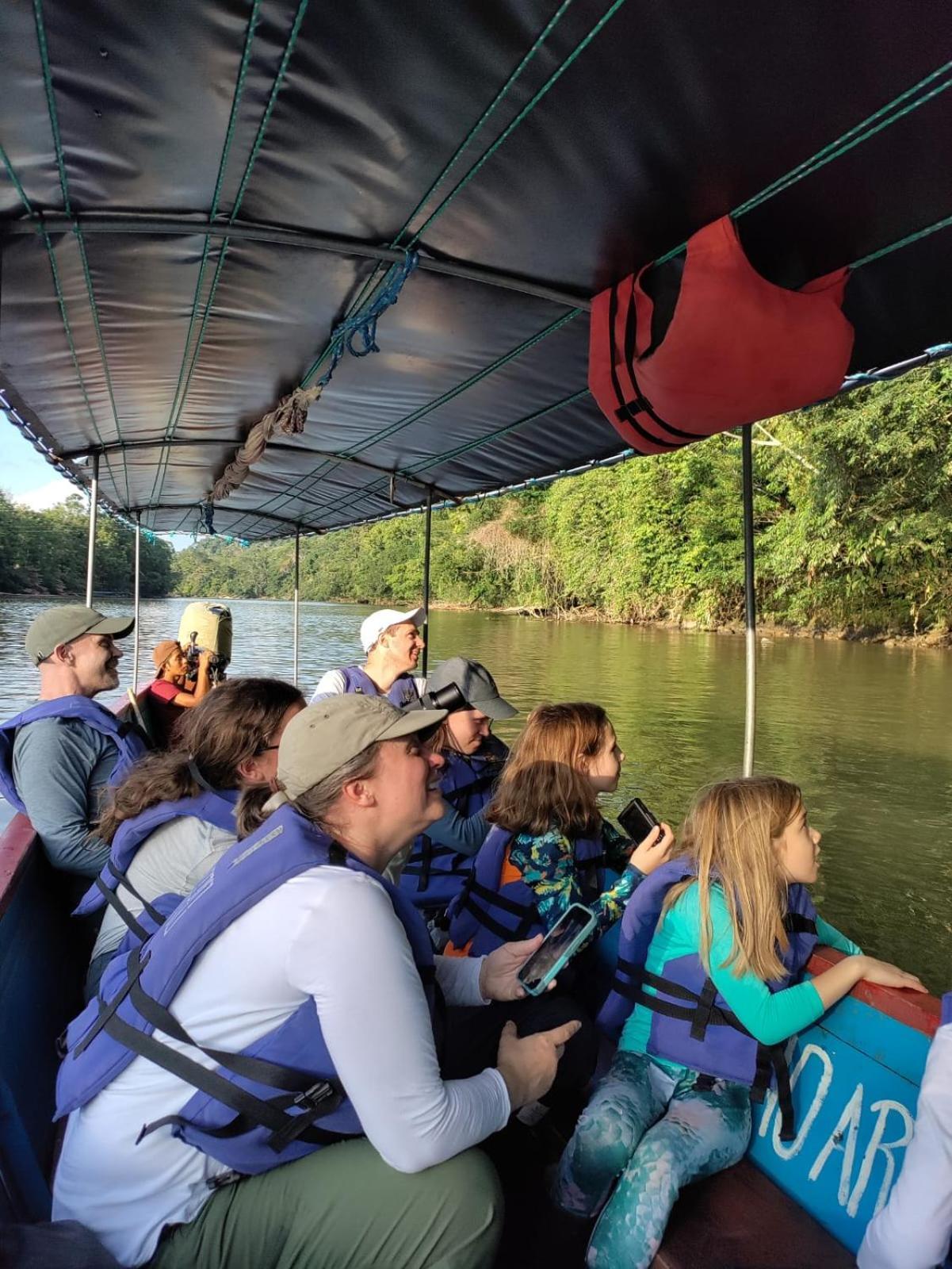 Gaia Amazon Eco Lodge Ahuano エクステリア 写真